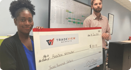 دورة استثمار تعلم الطلاب كيفية ربح المال